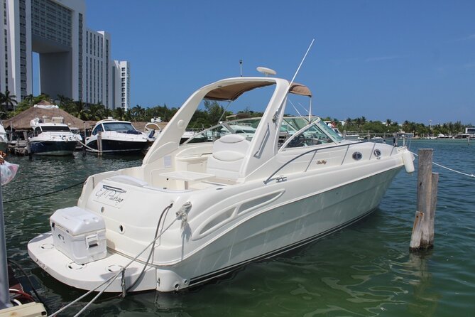2-hour Private Sunset Cruise on a luxury yacht in Cancun Bay 25P18 - Crew service, Bluetooth music, and the hydration basics