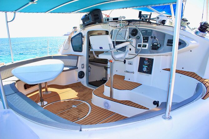 4hrs / 46ft Catamaran Private Charter From Cancun to Isla Mujeres - Meeting Point on Blvd Kukulcan and What to Do Before You Go