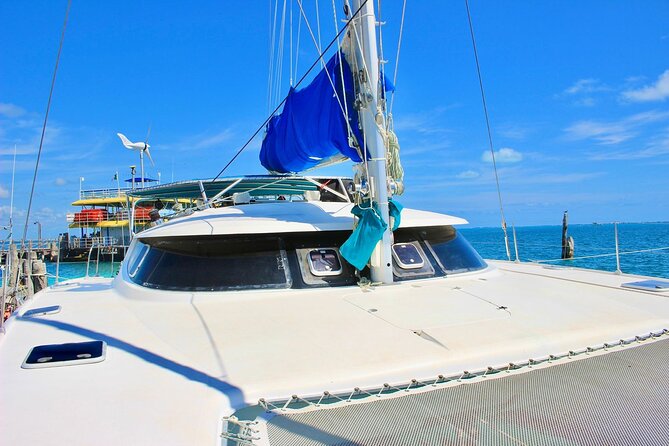 4hrs / 46ft Catamaran Private Charter From Cancun to Isla Mujeres - Snorkeling on the Reef and Swims on the Sandbank
