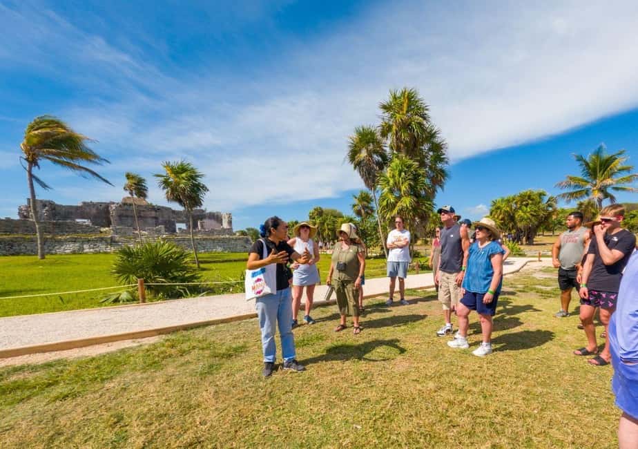 4X1 Tour: Coba and Tulum Ruins, Cenote and Playa del Carmen - Playa del Carmen 5th Avenue: shopping and nightlife energy with location limits