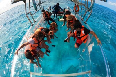 90 Minute Clear Boat Tour in Cancun - Meeting Point on Kukulcan Boulevard: How to Start Without Stress