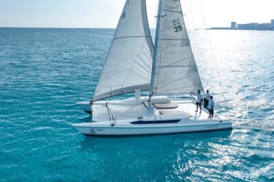 All-Inclusive Isla Mujeres Catamaran with Free Transportation - Open bar on board: what’s actually included