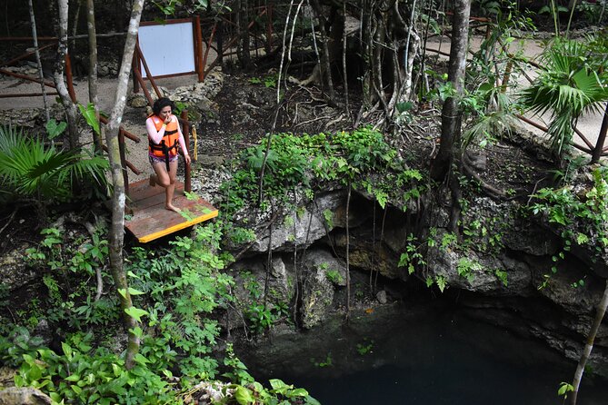 Amazing adventure in 3 cenotes with transportation - The start at the park: check-in, rules, and the vibe before you swim