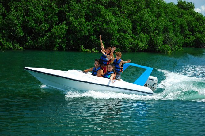 Amazing Speedboat Cancun - The “drive-your-own” part: what you’re really signing up for