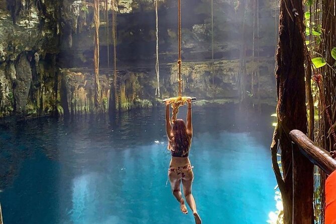 Amazing tour of Chichen Itza and Swimming in cenote - Valladolid’s Main Square: A Short Old-Town Taste