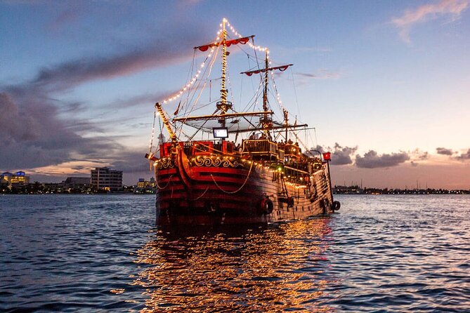 Be amazed with PIRATE SHOW in Cancun, includes Dinner & Open Bar - What You Can and Can’t Wear (Pirate Ship Style)