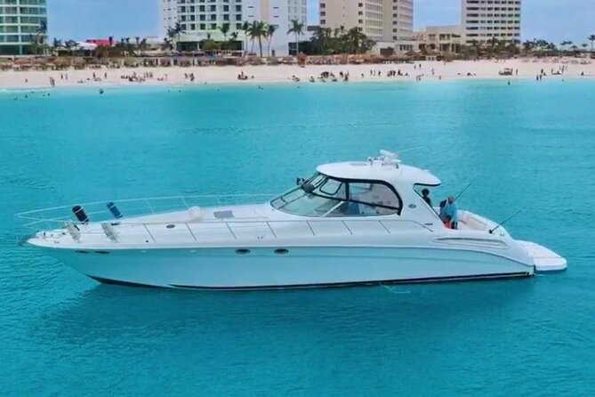 Beautiful SUNDANCER 60ft Private yacht / 18PAX 25P15 - Swimming and Snorkeling Windows That Don’t Feel Rushed