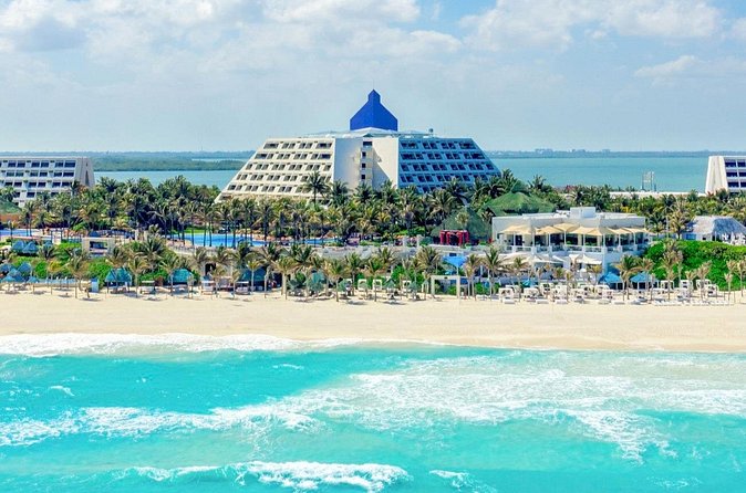 Cancun Airport and The Pyramid at Grand Oasis Private Shuttle - Small practical tips that make pickup smoother