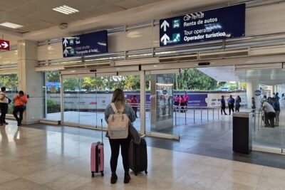 Cancun Airport Private Transfers to Playa del Carmen 30 Miles - Finding Your Driver in Cancun Airport (All 4 Terminals, One Clear Plan)