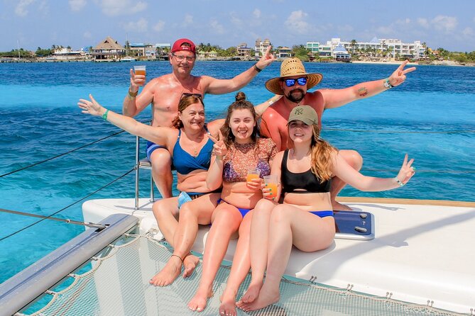 Cancún Catamaran to Isla Mujeres + Snorkel, Open Bar & Lunch - Isla Mujeres in One Easy Catamaran Day