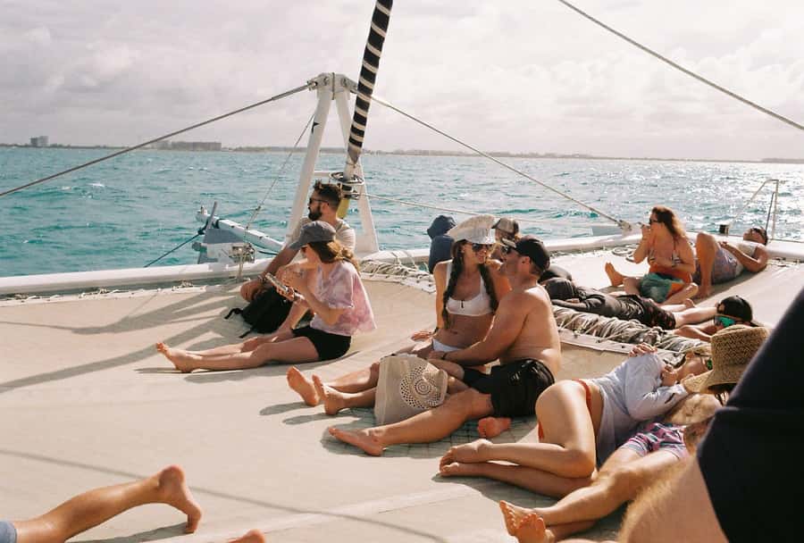 Cancún: Catamaran Tour to Isla Mujeres with Open Bar & Lunch - Entering Marina Sailaway: Where the day starts on time