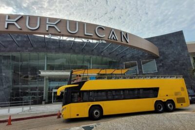 Cancun City Sightseeing Tour - Getting Around in an AC Van (and How to Choose Your Spot)