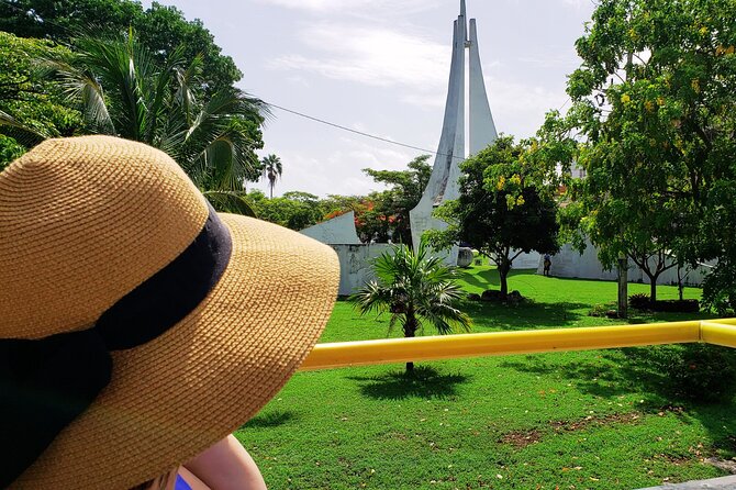 Cancun City Tour by Downtown and Turistic Hightlights on Open Bus - Plaza La Fiesta Tequila Museum: Tasting, Chocolate, and the 700-Types Detail