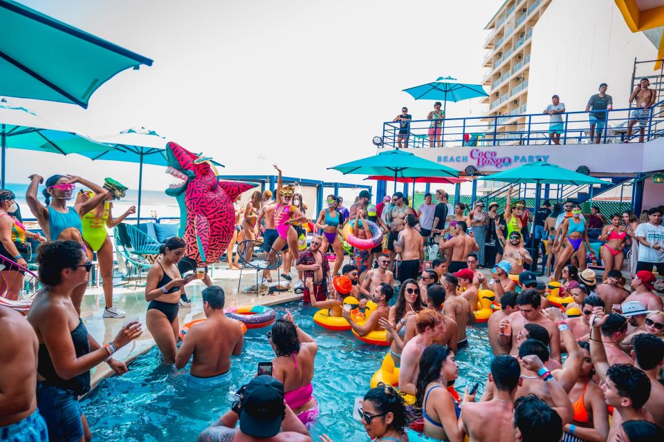 Cancún: Coco Bongo Beach Party Celebrity Package - Who This Cancun VIP Beach Party Is Best For
