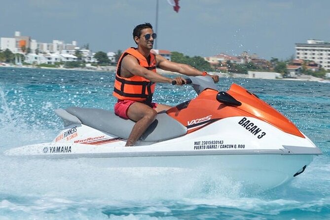 Cancun Combo Adventure: 4 Reef Snorkeling Stops & Parasailing - Parasailing over Cancun: 260 feet up with coastal views