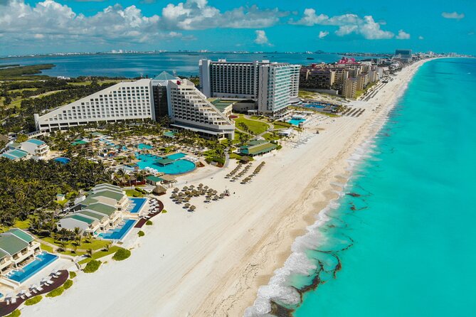 Cancun Guided Sightseeing SkyWheel, Letters and Shopping - H2: Sky Wheel Cancun at La Isla: The Main Event with Real Height