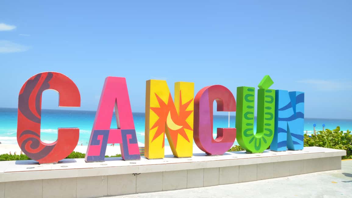 Cancún: Hop-on Hop-off Bus Tour with Submarine Trip - Should You Book This Cancún Bus and Submarine Tour?