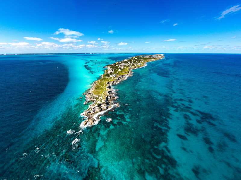 Cancun: Isla Mujeres Premium Catamaran Half-Day Tour - Premium catamaran sailing: the part you’ll remember