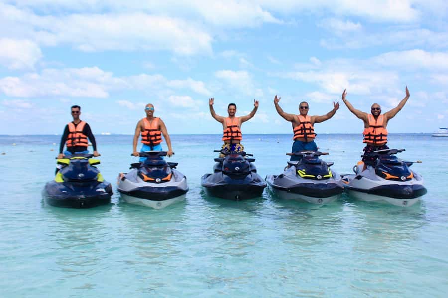Cancun: Jet Ski Rental in Ocean Side - Photos, Videos, and the Drone Media Trap to Avoid