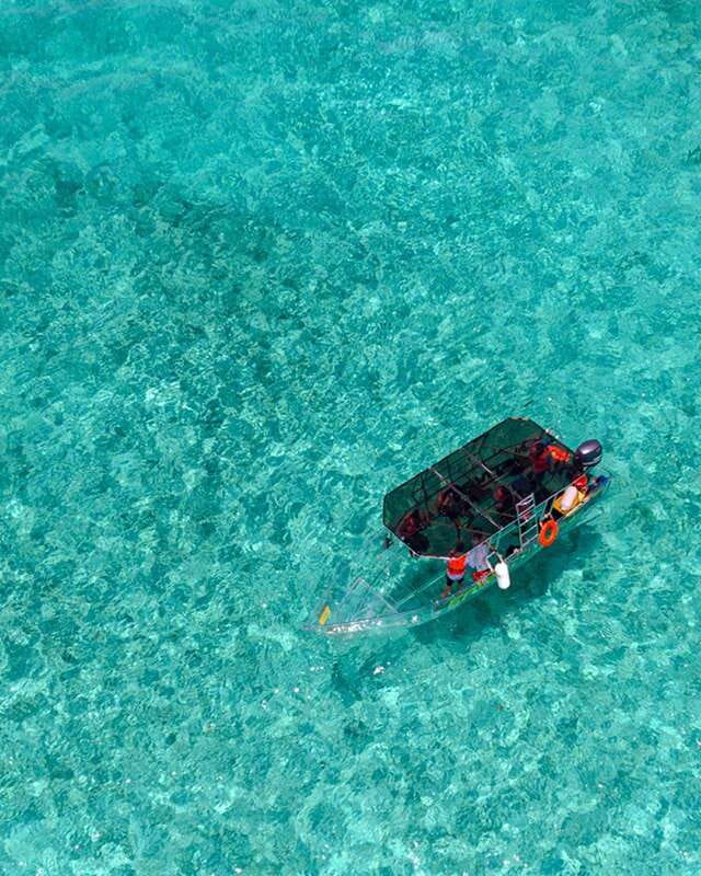 Cancún: Nichupté Lagoon Transparent Boat Tour with Drinks - The 1.5-Hour Flow: Scenic Glide, Marine Viewing, Photo Time