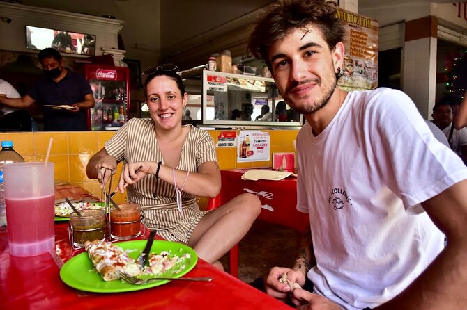 Cancun Private Foodies Market Tour and Street Food - Street-food pacing: what to watch for during your 2.5 hours