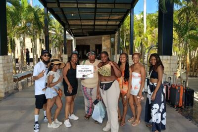 Cancun Private Shopping Tour! City Sightseeing - The price (and what makes it feel worth it)
