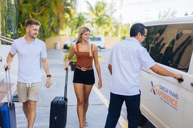 Cancun: Private Transfer to/from Puerto Juarez Hotels or Ferry - Hotel lobby pickups: avoid missing the car by 10 minutes