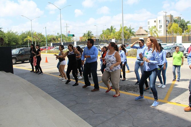 Cancun Salsa or Bachata Dance lesson from Cancun Playa del Carmen Riviera Maya - Entering the Rhythm: Why This Class Works in About One Hour