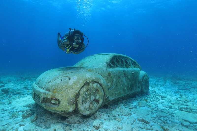 Cancun: Scuba Diving for Beginners, 2 Dives - MUSA Underwater Museum: your first ocean tank session