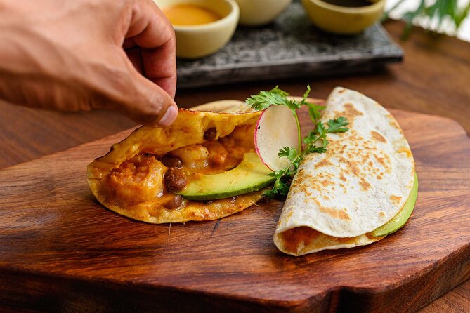 Cancun Seafood Lovers Tour - What you’ll eat and drink: build your own pace