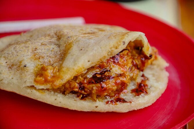 Cancun Walking Food Tour: Local Food, Markets, and Street Art. - Your small-group experience: walking pace and guide attention