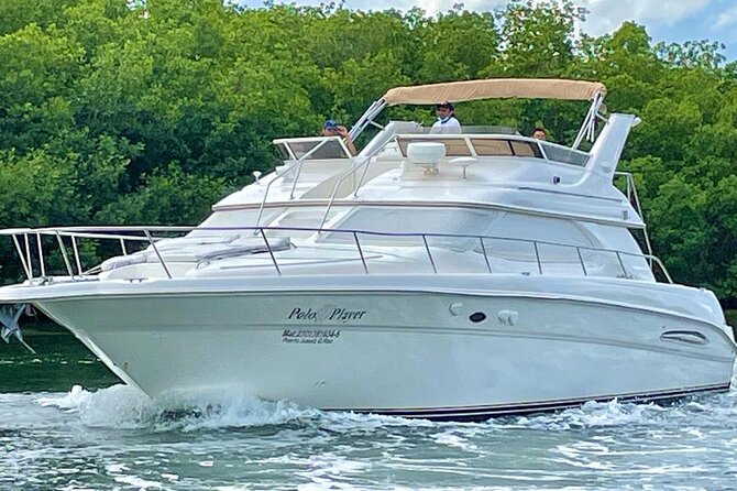 Cancun Yacht Tour - SEARAY YACHT 46 FT GREAT FOR SUNSET 15 PEOPLE MAX 25P9 - Getting to the Boat: Krudo Raw Bar, Mobile Ticket, and Timing Reality