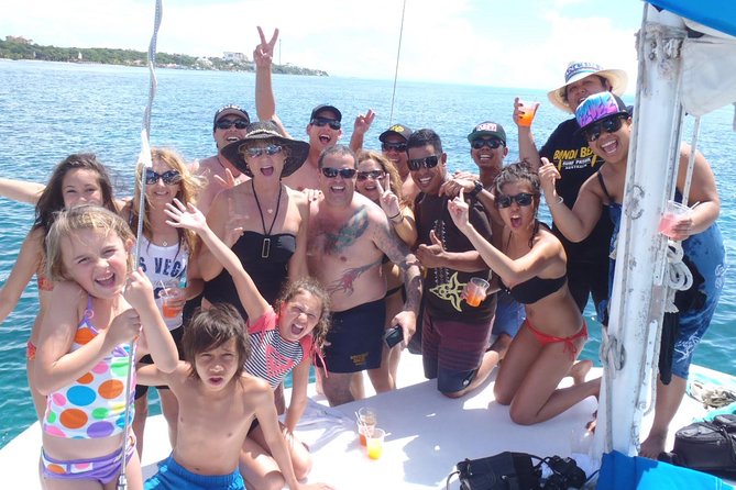 Catamaran Adventure in Cancun - Group size and the VIP upgrade: helpful, not magic