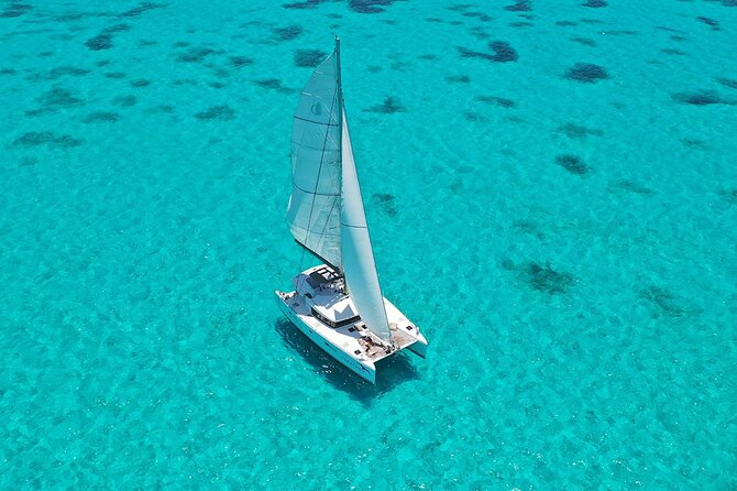 Catamaran Albatros Platinum & Beach club & Open bar & Isla Mujeres - Timing, meeting point, and what to pack for a smooth 7 hours
