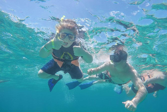 Catamaran Group Sightseeing, Snorkeling Tour Isla Mujeres - Playa Norte Beach Time: The Iconic Sand, One Hour at a Time