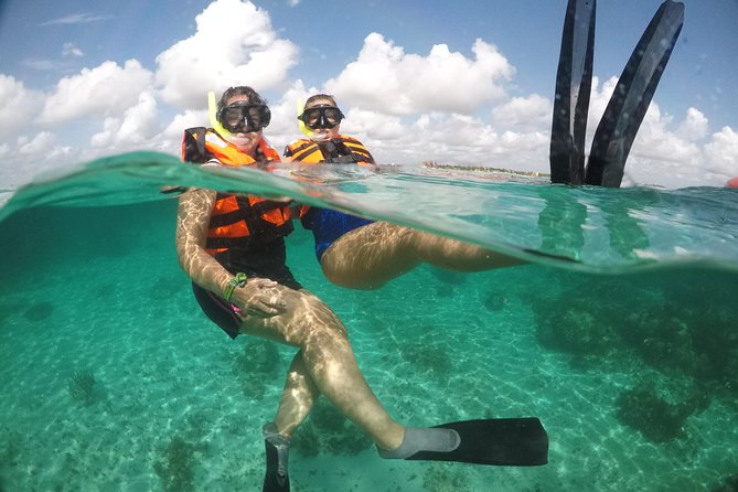Catamaran to Isla Mujeres - Spinnaker flying on the return: fun if weather cooperates