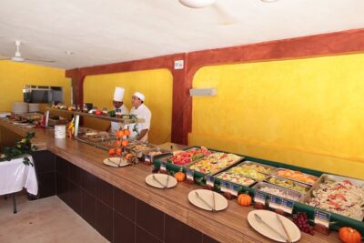 Catamaran to Isla Mujeres: Snorkel MUSA, Playa Norte & Buffet - Playa Norte Beach Club: Buffet, Drinks, and the Real Value of This Stop