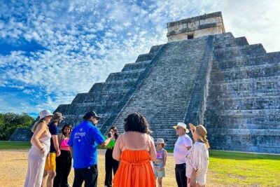 Chichen Itza, Cenote & Valladolid Tour with Tequila and Lunch - Cenote Chichikán Swim: Lunch, Facilities, and Community Tequila