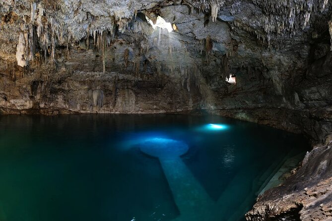 Chichen Itza Deluxe And Ancestral Cenotes Suytun and Ik-kil - Food and Drinks: Snacks, Buffet Lunch, and What You Should Budget