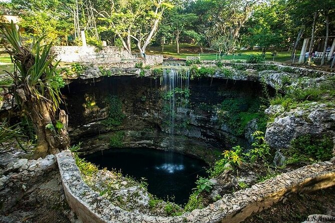 Chichen Itza & EkBalam Ruins with Cenote Swimming from Cancun - Driving time and comfort: how to survive the 12–13 hour arc