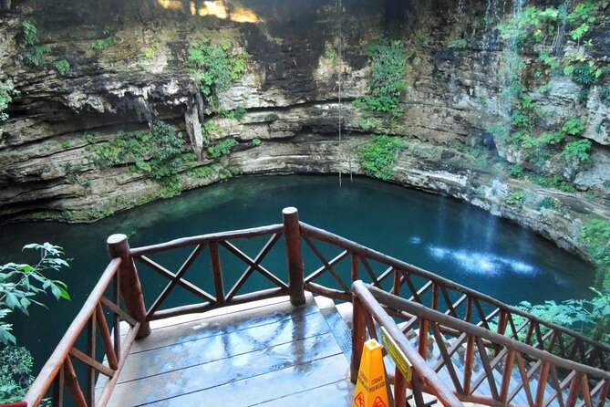 Chichen Itza Premium - Valladolid Stop: A Calm Break With Real Street Life