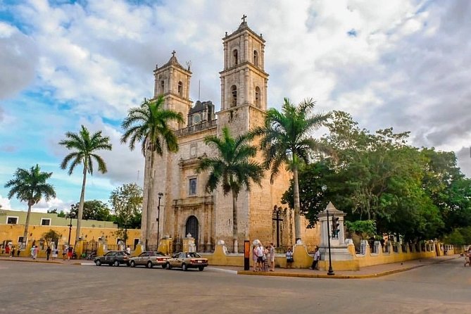 Chichen Itza Tour From Cancun and Riviera Maya - Valladolid Main Square: the short town taste
