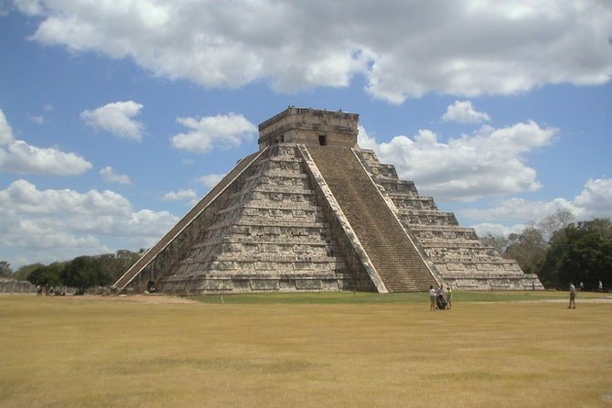 CHICHEN ITZA, VALLADOLID and CENOTE from Riviera Maya, Cancun, Tulum (Private) - Who should book this private tour?