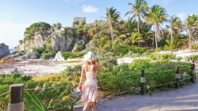Coba, Tulum, Cenote & Lunch ECO Full Day from Tulum - Tulum ruins above the Caribbean: frescos, pyramids, and temple stories