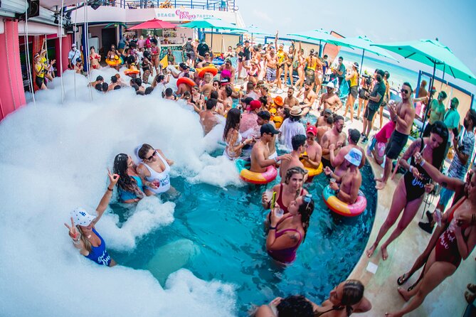 Coco Bongo Beach Club Day Party Premium Pass - Premium open bar: big value, but keep your day smart