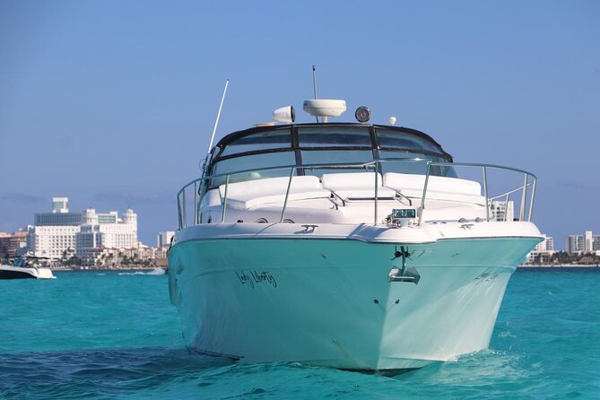Cruise in Elegance: Luxury Yacht Rental in Cancun - Duration Choices: 1, 2–3, 4–5, or 6 Hours