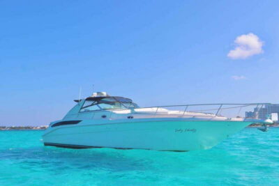 Cruising paradise in a luxury yacht in Cancun - What the VIP Captain and Crew Actually Adds