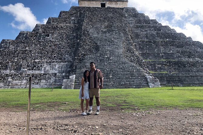 Day Tour to Chichen Itza, Cenote, Local Buffet and Valladolid - Chichén Itzá: guided time, photo time, and the camera fee reality