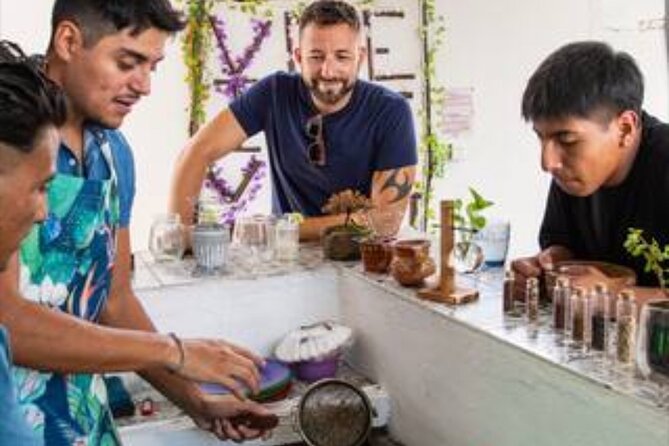 Del Grano al Cafe Learn how to roast grind and prepare coffe - Cookies, Certification, and the Free Gift: The Stuff That Makes It Feel Complete