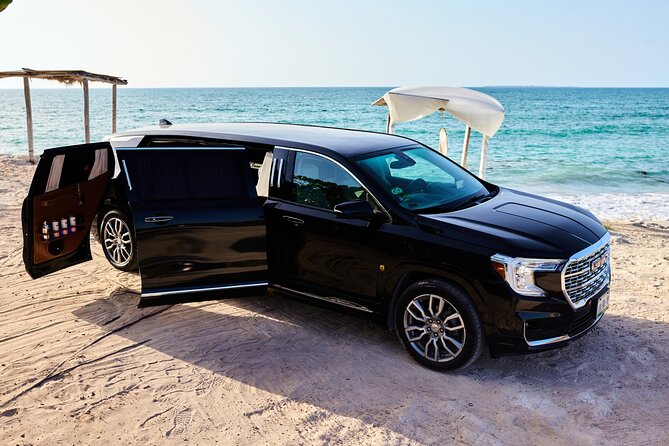 Deluxe GMC Limousine from Cancun Airport to Puerto Morelos - Key highlights you’ll actually care about